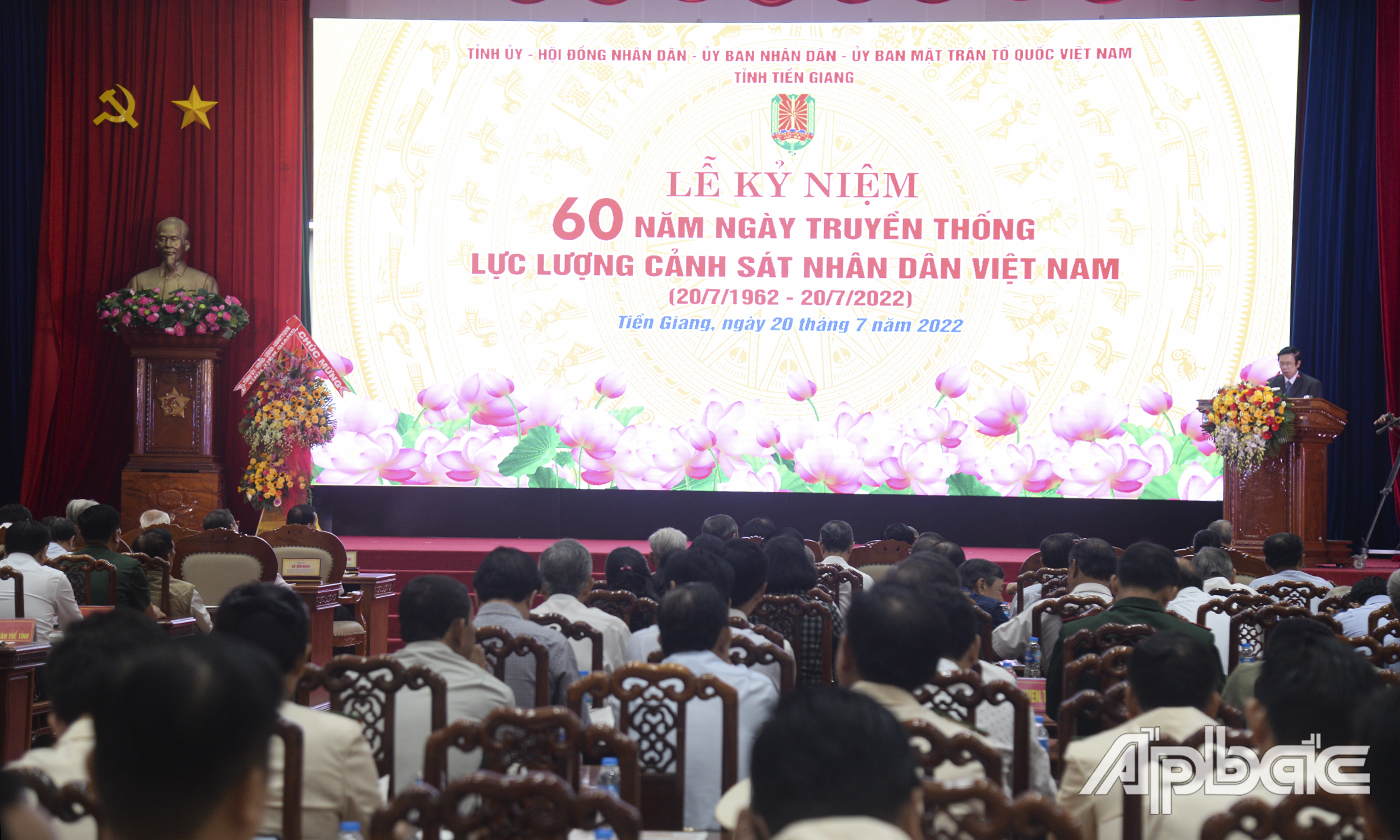 Quang cảnh buổi lễ.