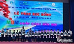 Trao học bổng 