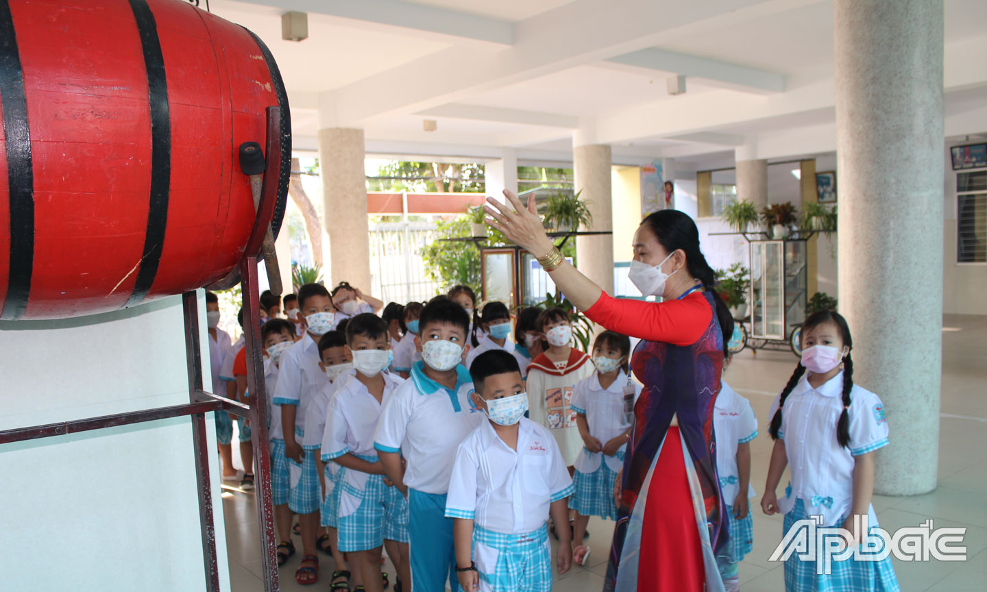 Học sinh Trường  Tiểu học Lê Quý Đôn trong những ngày đầu tựu trường. 