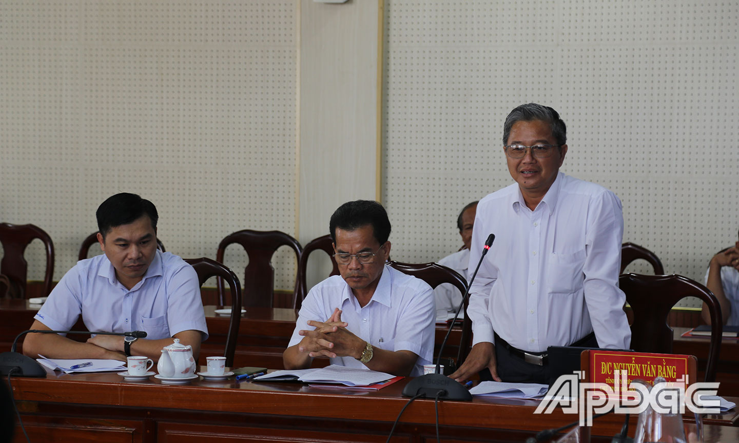 Bí thư Huyện uỷ Cai Lậy Nguyễn Văn Bằng đề xuất kiến nghị những khó khăn còn vướn