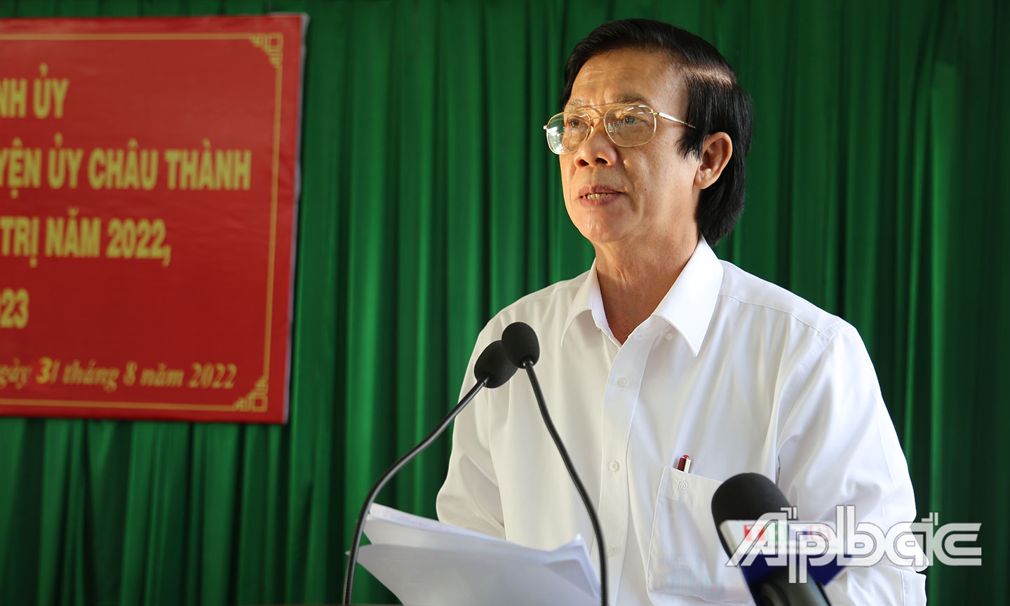 Bí thư Tỉnh uỷ Nguyễn Văn Danh chỉ đạo tại Hội nghị.
