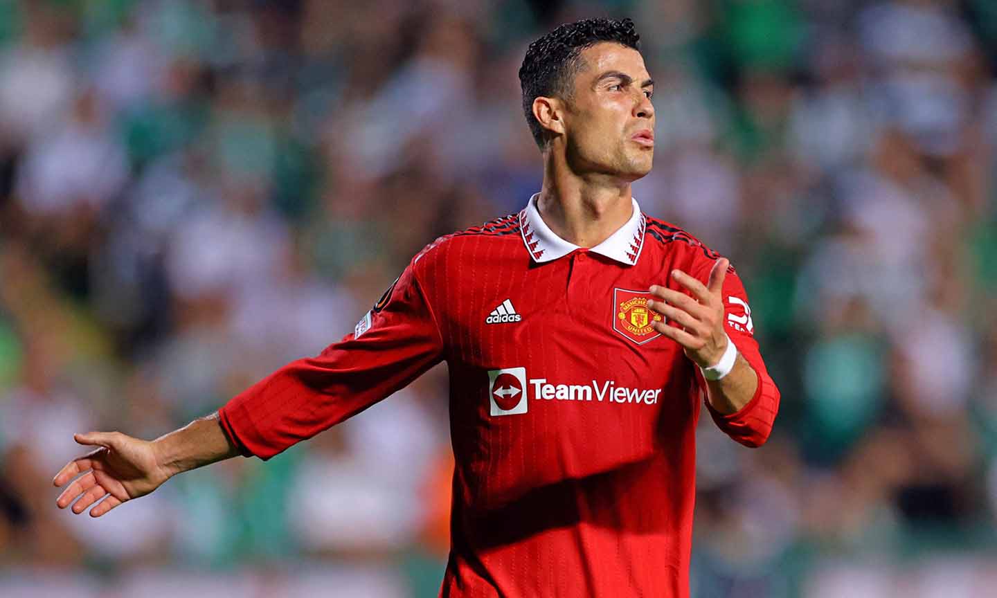 Ronaldo không còn là chính mình ở tuổi 38. Ảnh: Vietnamnet.vn