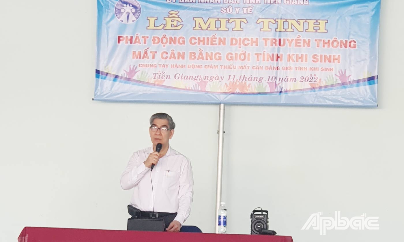 bác sĩ Trần Thanh Thảo, nguyên nhân mất cân bằng giới tính khi sinh chủ yếu do việc lựa chọn giới tính thai nhi, định kiến giới và sự ưa thích con trai