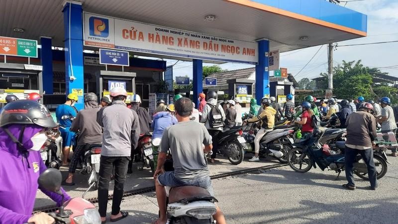 Finance Ministry provides favourable conditions for businesses to ensure petrol supplies - Illustrative image (Photo: NDO).