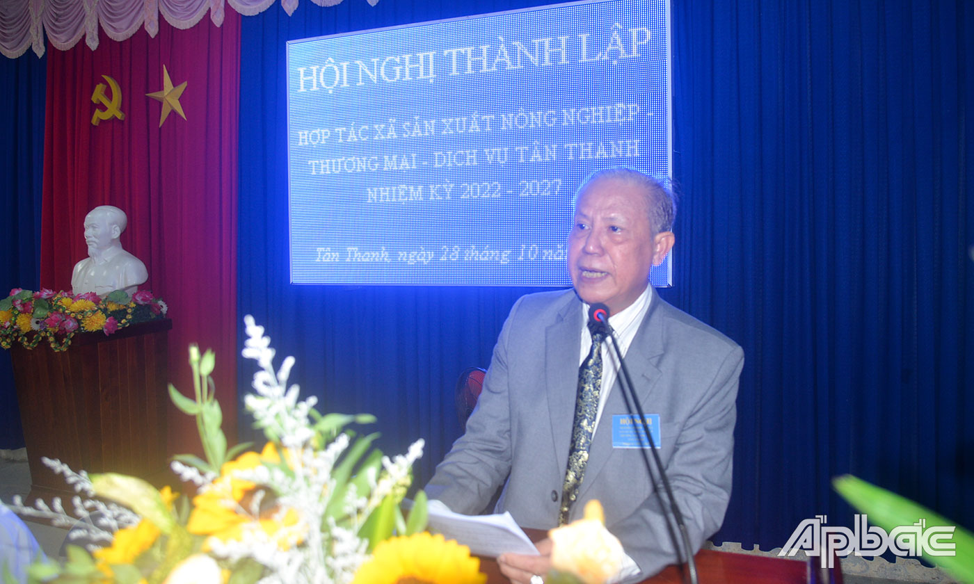 Ông Ngô Phát Đạt, Chủ tịch Hội đồng quản trị phát biểu tại hội nghị.