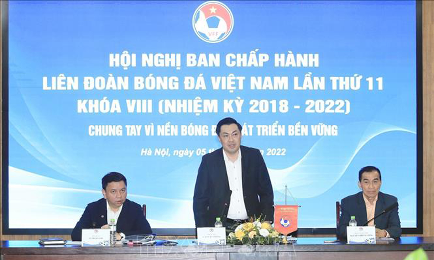 https://baotintuc.vn/the-thao/73-dai-bieu-bo-phieu-truc-tiep-bau-chu-tich-lien-doan-bong-da-viet-nam-khoa-ix-20221105203536801.htm