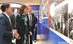 Exhibition on B-52 victory held by Huu Tiep Lake