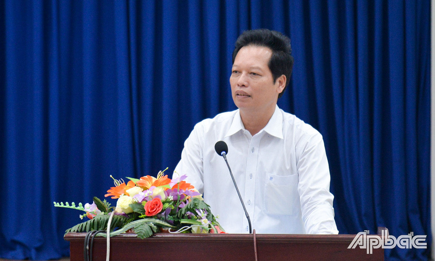 đồng chí Nguyễn Thành Diệu phát biểu tại hội nghị.