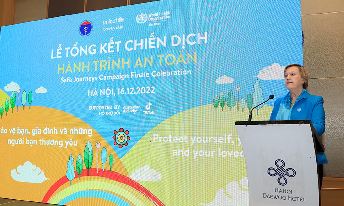 Bà Rana Flowers, Trưởng đại diện UNICEF tại Việt Nam phát biểu tại sự kiện (Ảnh: Trần Minh)