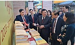 Books released to provide common knowledge on Vietnamese politics