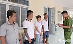 Khởi tố 2 đối tượng có hành vi 