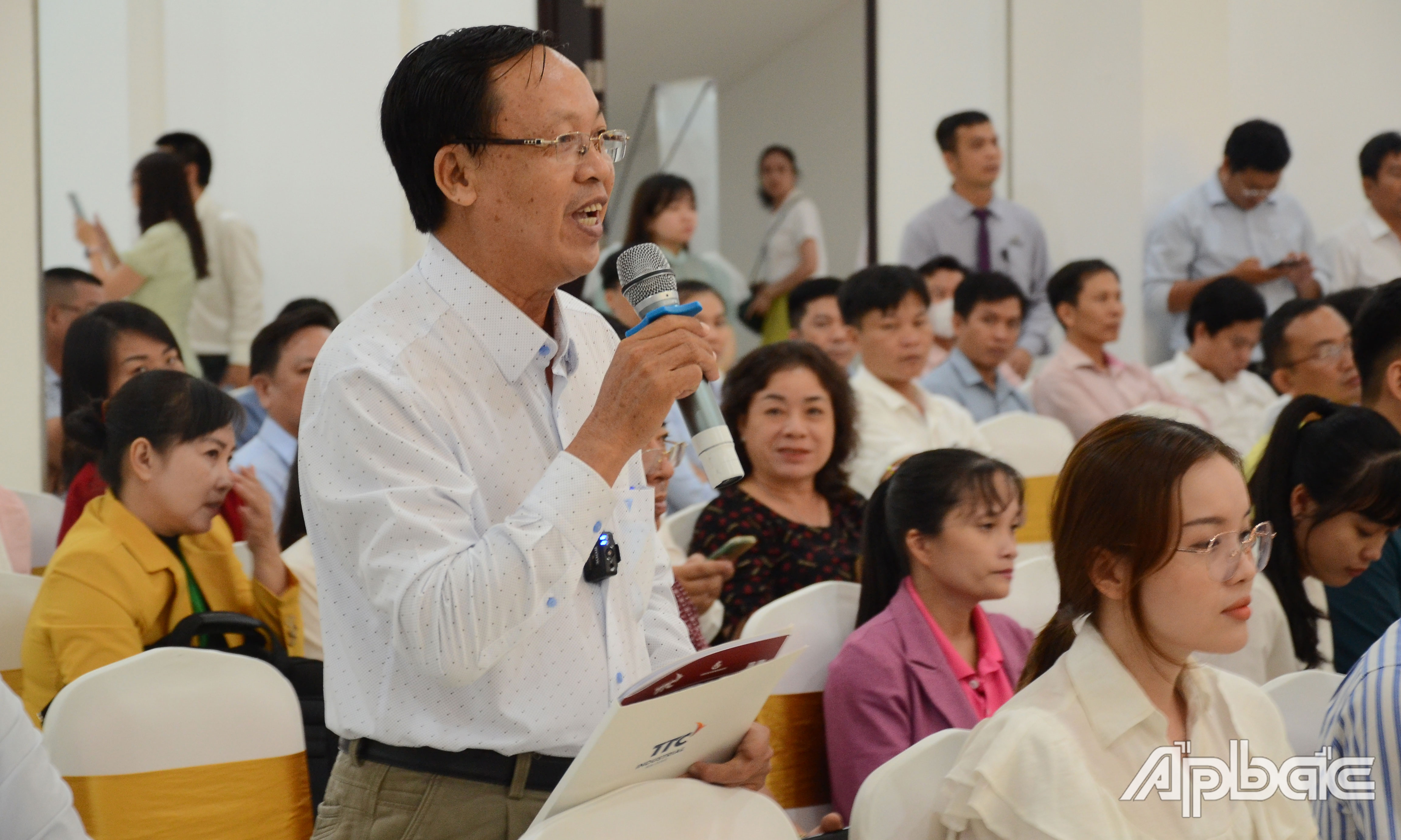 DN tại tỉnh Trà Vinh phát biểu tại hội nghị.