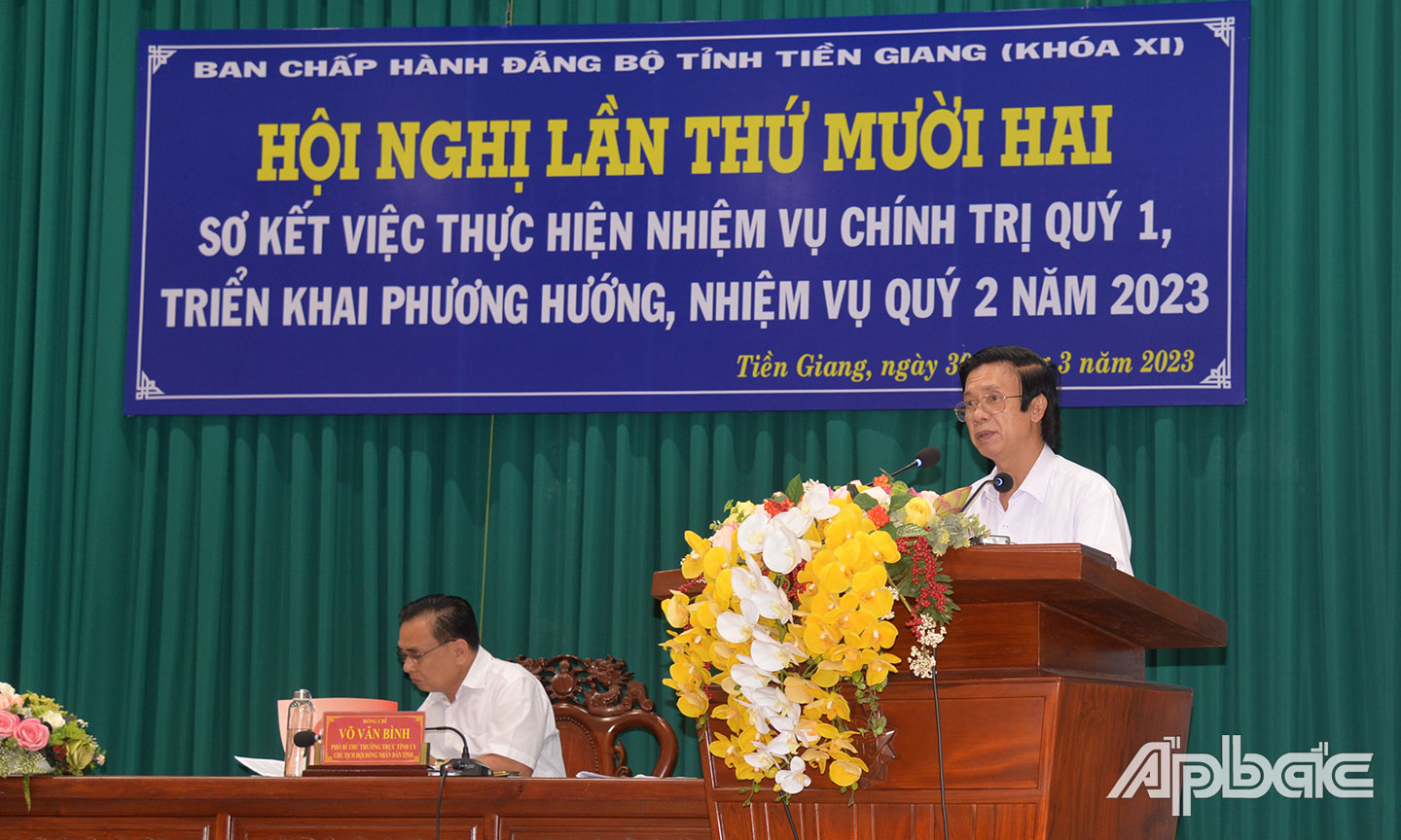 Quang cảnh Hội nghị lần thứ 12, Ban Chấp hành Đảng bộ tỉnh Tiền Giang diễn ra vào sáng 30-3.    	Ảnh:   THỦY HÀ