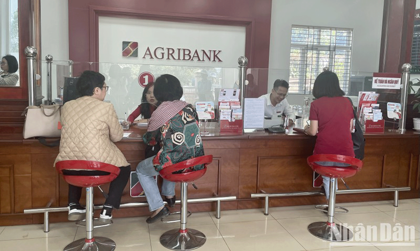 Agribank dành 30.000 tỷ đồng cho vay nhà ở xã hội với lãi suất ưu đãi.