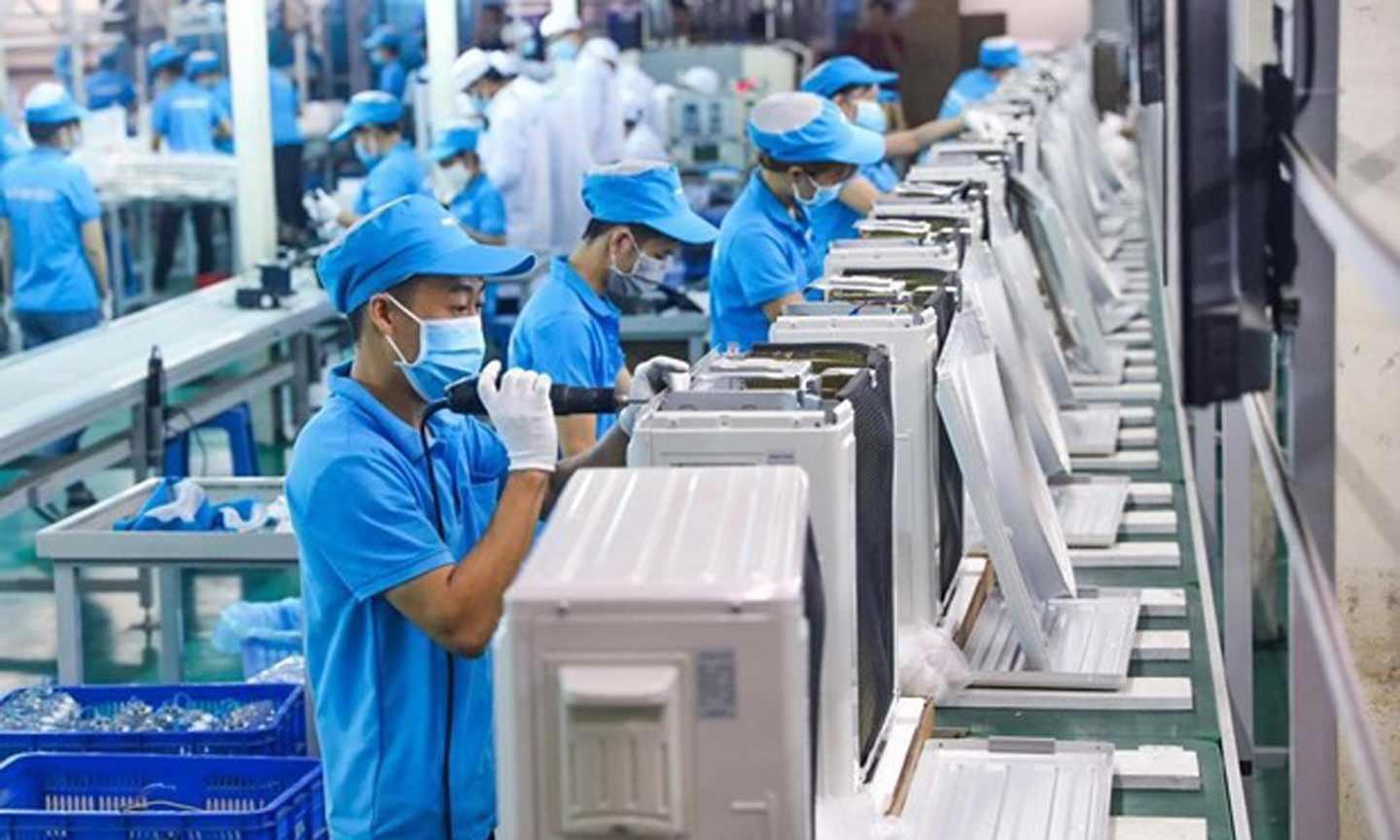 ABO/NDO- Vietnam’s labour market continued to maintain recovery momentum in the first quarter of 2023, Deputy Director General of the General Statistics Office (GSO) Nguyen Trung Tien said at a press conference in Hanoi on April 6.