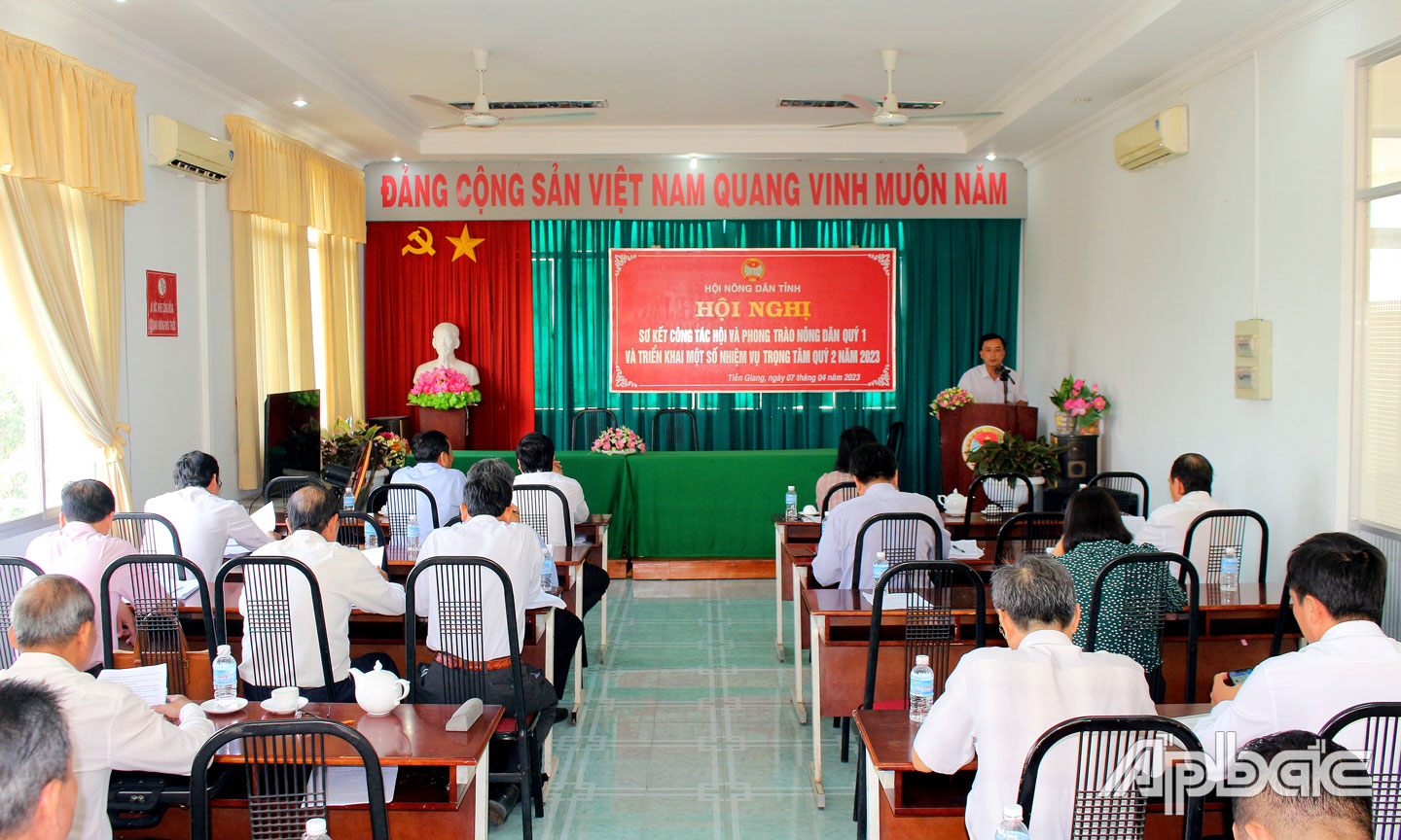 Quang cảnh hội nghị.