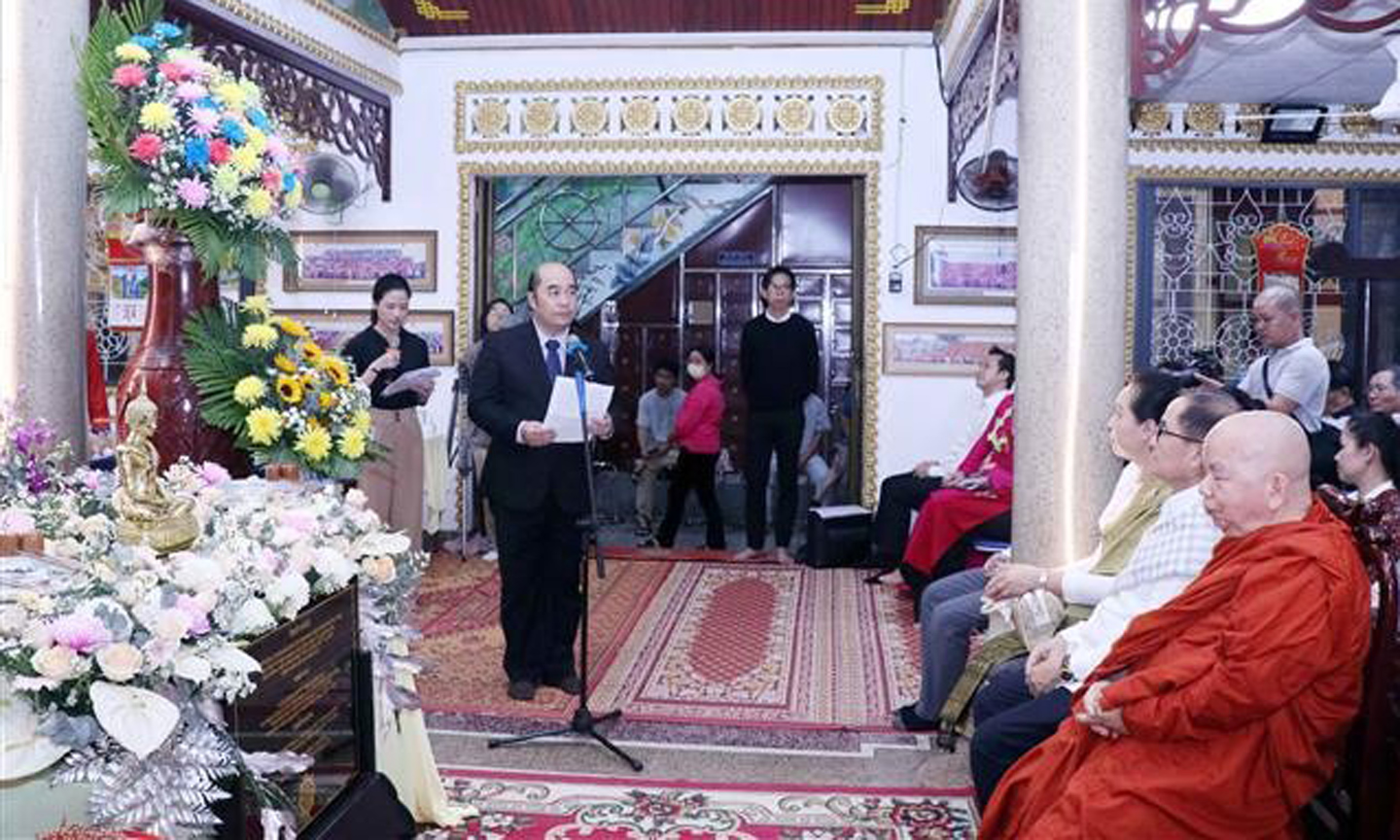 ABO/NDO- The traditional New Year festivals of Laos, Thailand, Cambodia, and Myanmar - Bunpimay, Songkran, Chol Chhnam Thmay, and Thingyang - were celebrated at a ceremony at Pho Minh Pagoda in Ho Chi Minh City on April 14.