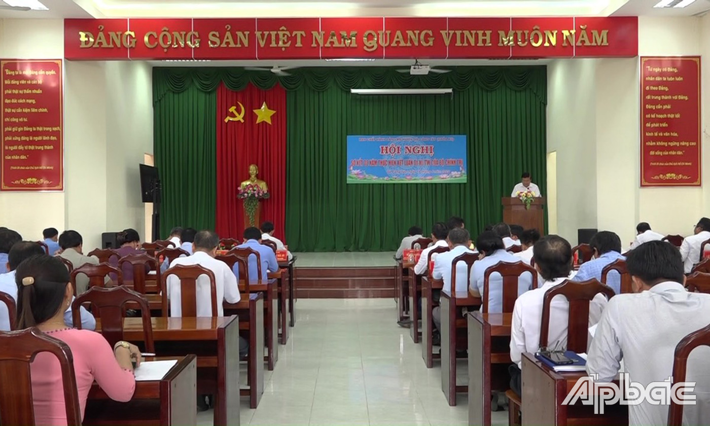 Quang cảnh hội nghị