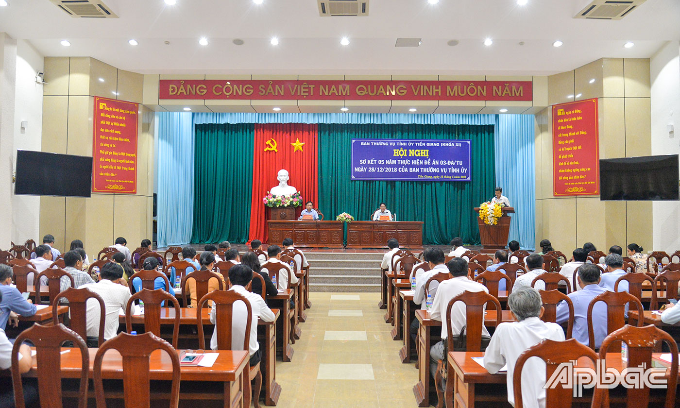 Quang cảnh hội nghị.