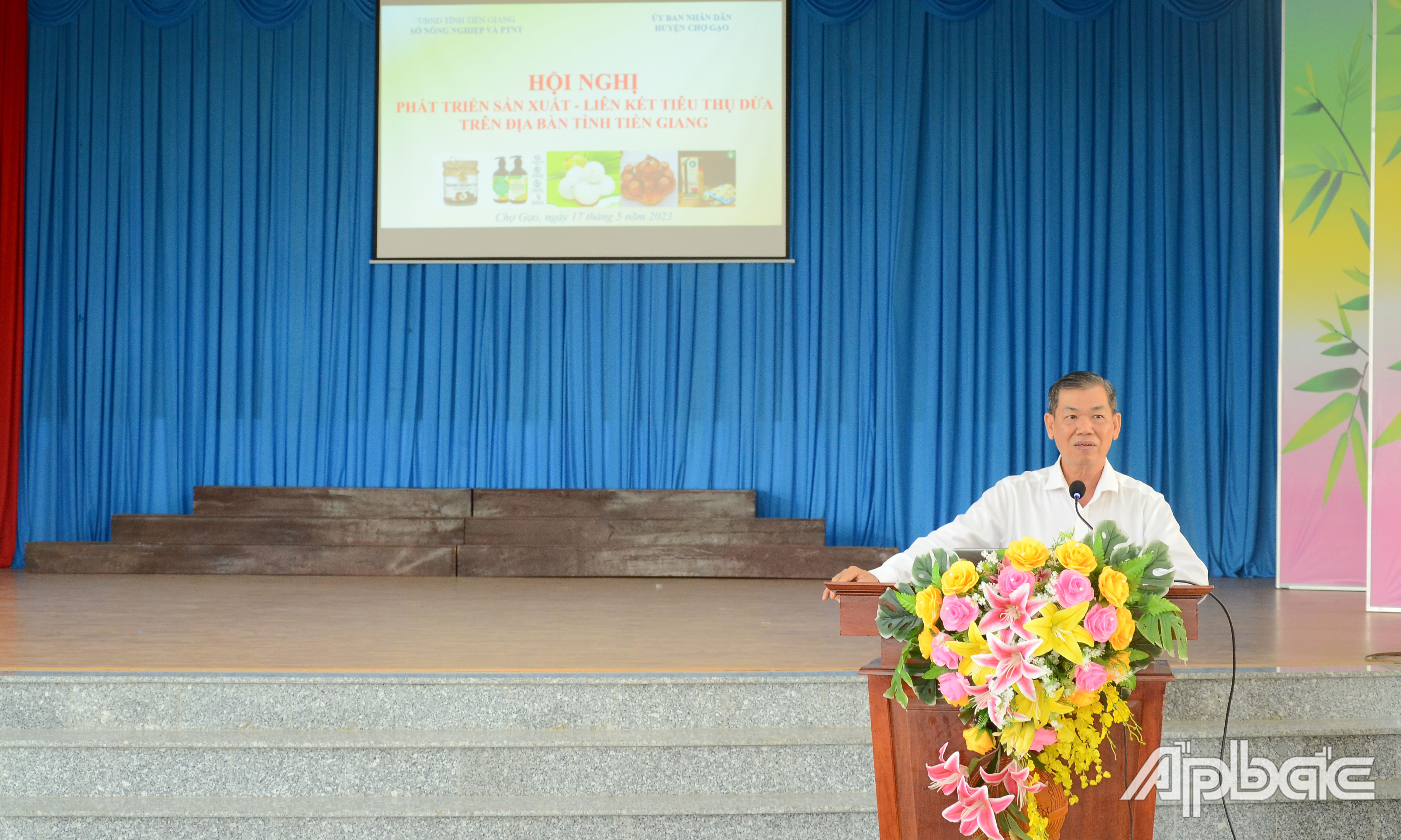 Đồng chí Nguyễn Văn Mẫn phát biểu kết luận hội nghị.