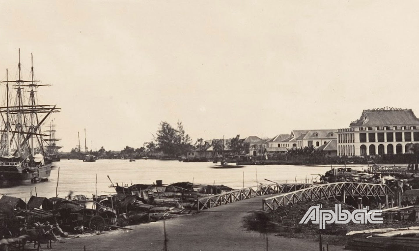 Ngày 5-6-1911, tại Bến cảng Nhà Rồng, Nguyễn Tất Thành đã rời Tổ quốc để thực hiện hoài bão giải phóng nước nhà khỏi ách nô lệ của thực dân, đế quốc.                                                          Ảnh:  Tư liệu TTXVN