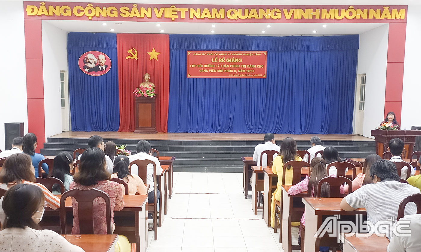 Quang cảnh buổi lễ 