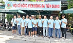 Câu lạc bộ Bóng đá Tiền Giang giao lưu với các cổ động viên