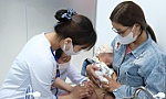 Lô vaccine 5 trong 1 do WHO và UNICEF hỗ trợ về đến Việt Nam
