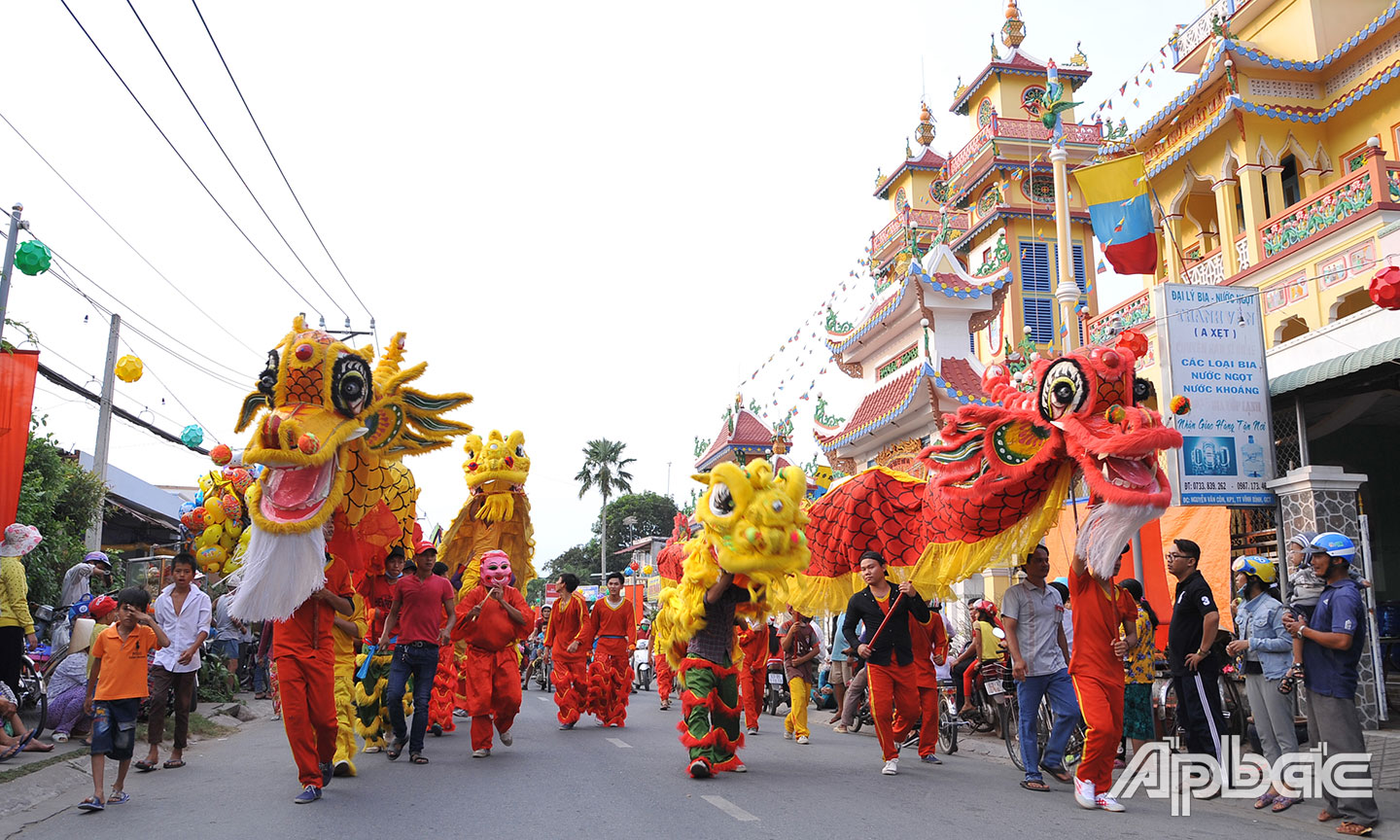 Năm 2017, Lễ hội Kỳ yên Đình Vĩnh Bình được đưa vào Danh mục di sản phi vật  thể cấp tỉnh. Ảnh: Lập Đức