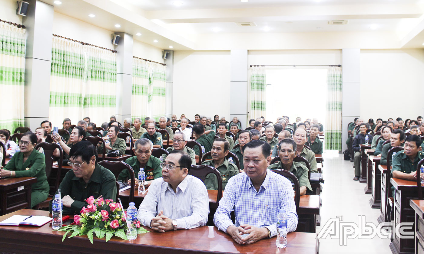 Quang cảnh buổi lễ. 