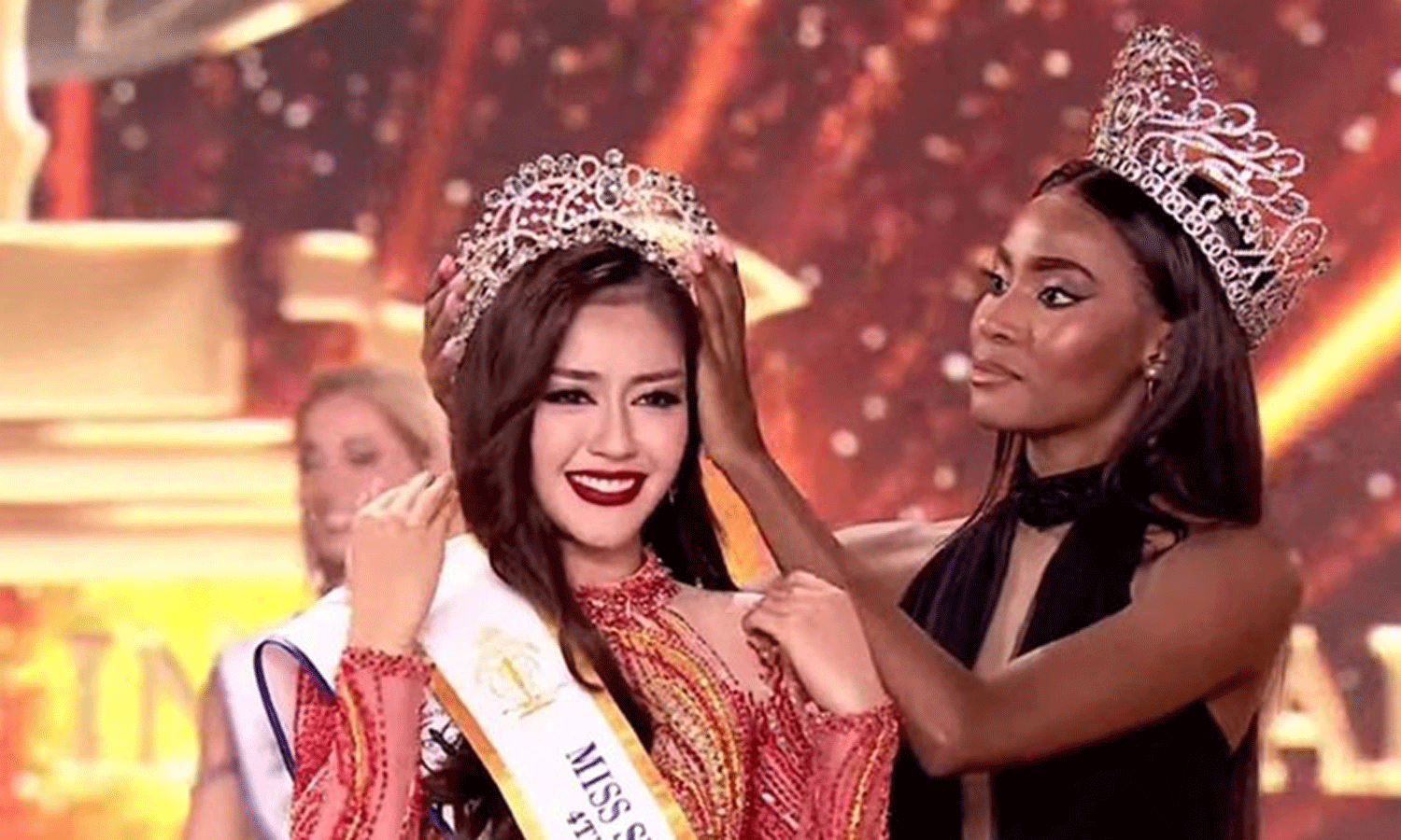 Thanh Ngan is honoured as the fourth runner-up of the pageant. (Photo: internet).