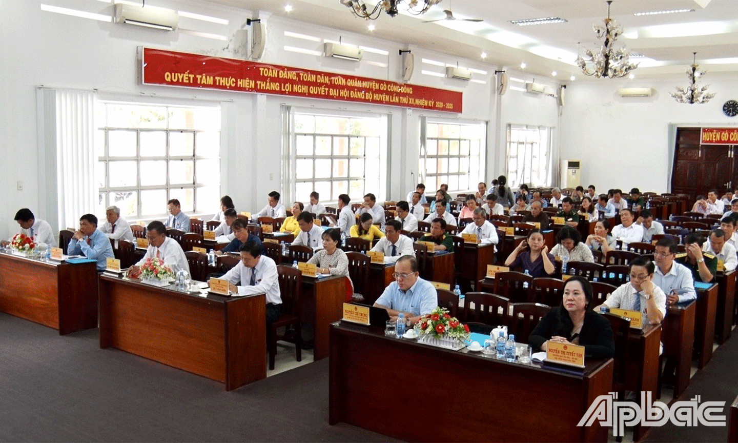 Quang cảnh kỳ họp