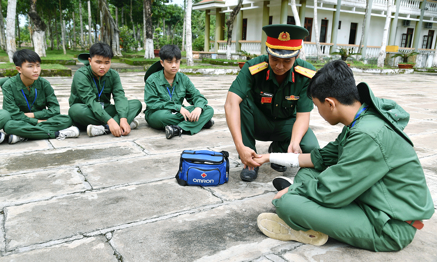 Hướng dẫn kỹ thuật băng bó cấp cứu