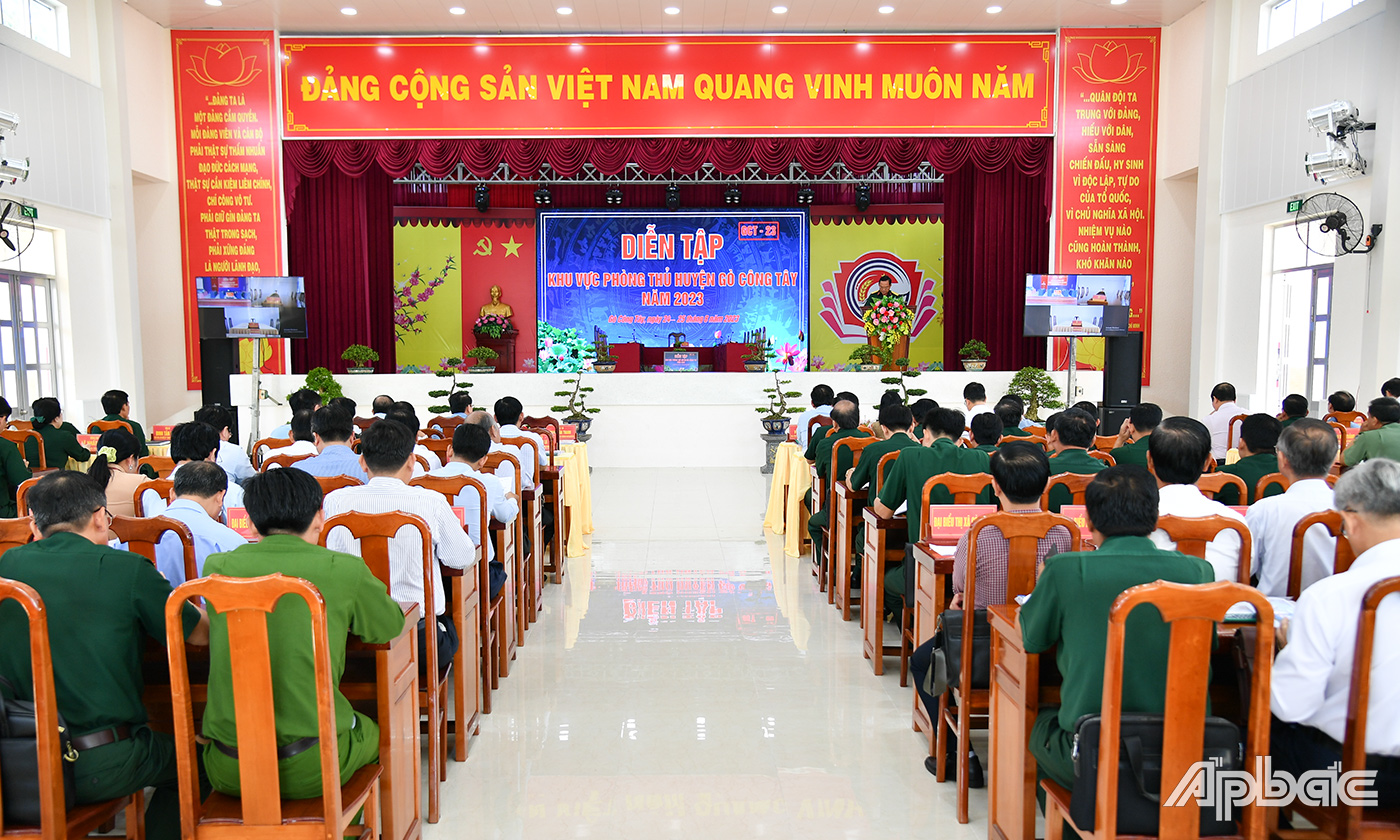 Quang cảnh Diễn tập khu vực phòng thủ huyện Gò Công Tây.