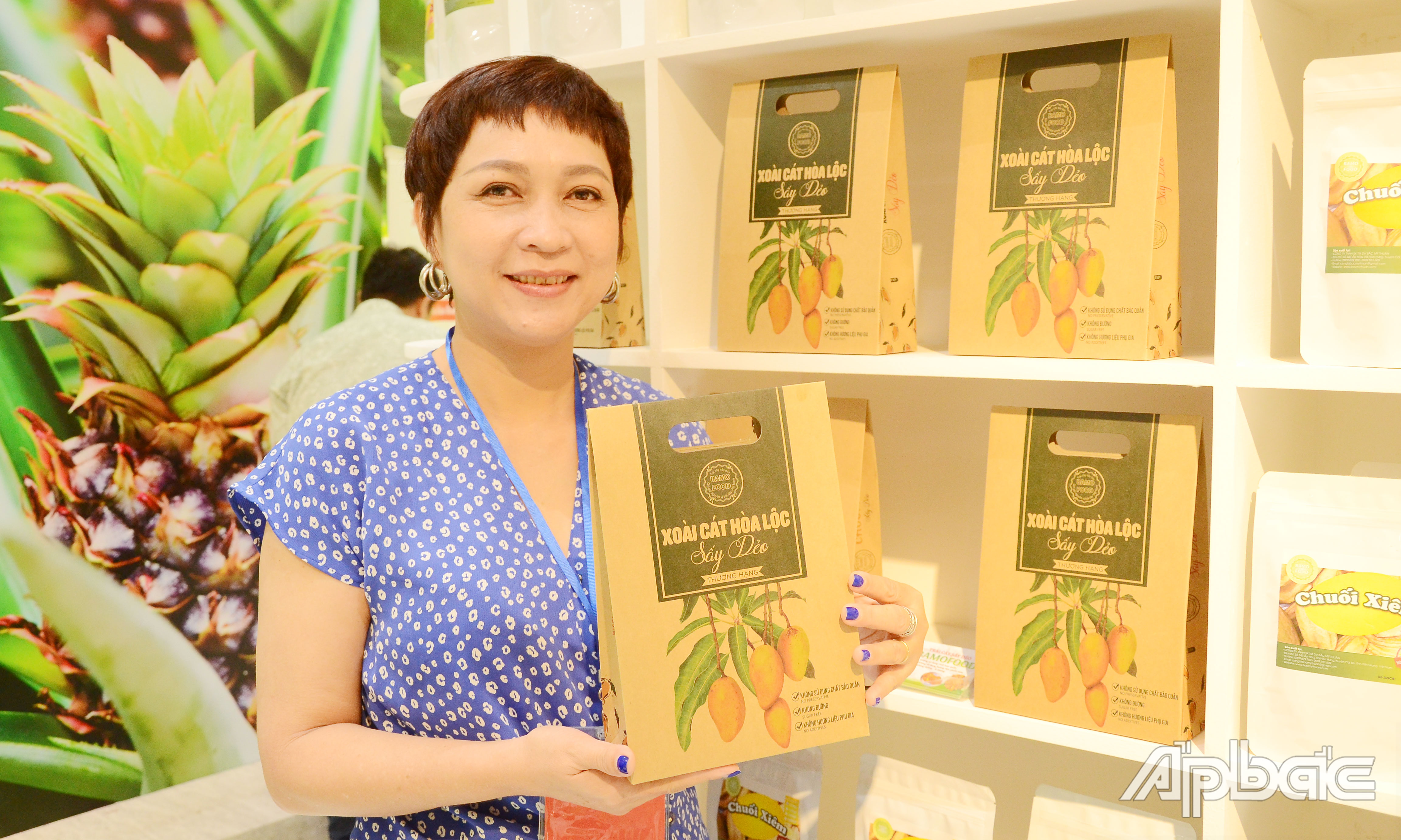 Công ty TNHH Sản xuất - Thương mại - Dịch vụ Bắc Mỹ Thuận mang đến Tuần lễ nhiều sản phẩm trái cây sấy dẻo.