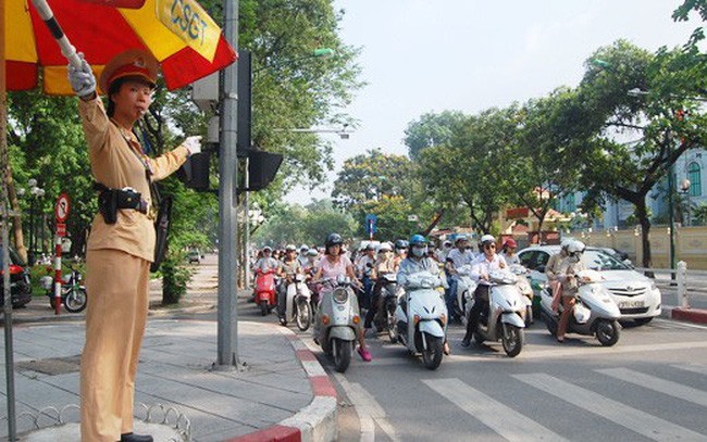 Bảo đảm an toàn giao thông trong kỳ nghỉ lễ 2-9 và đầu năm học mới. (Ảnh minh hoạ)