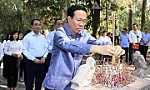 President offers incense at Tan Trao special national relic site