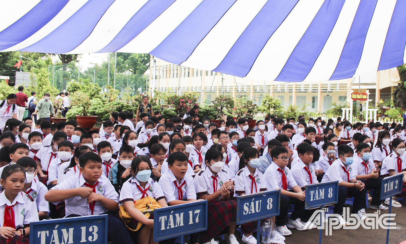 Quang cảnh lễ Khai giảng. 