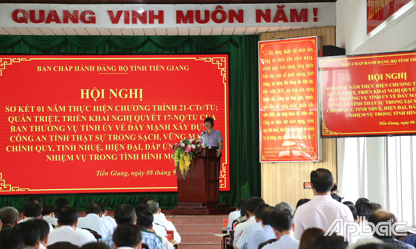 TP.Mỹ Tho phát biểu tham luận.