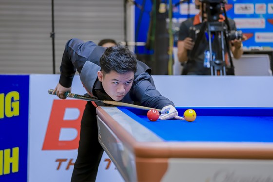 Bao Phương Vinh đã có bước nhảy vọt dù mới gia nhập làng billiards thế giới 2 năm nay.