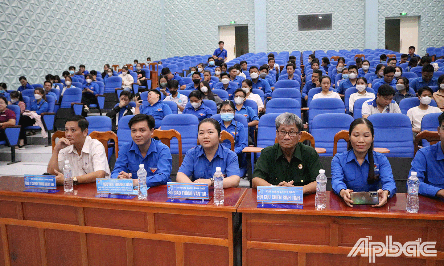 đoàn viên thanh niên, sinh viên trên địa bàn tỉnhChương trình “Thanh niên Tiền Giang với Văn hóa giao thông” năm 2023. 