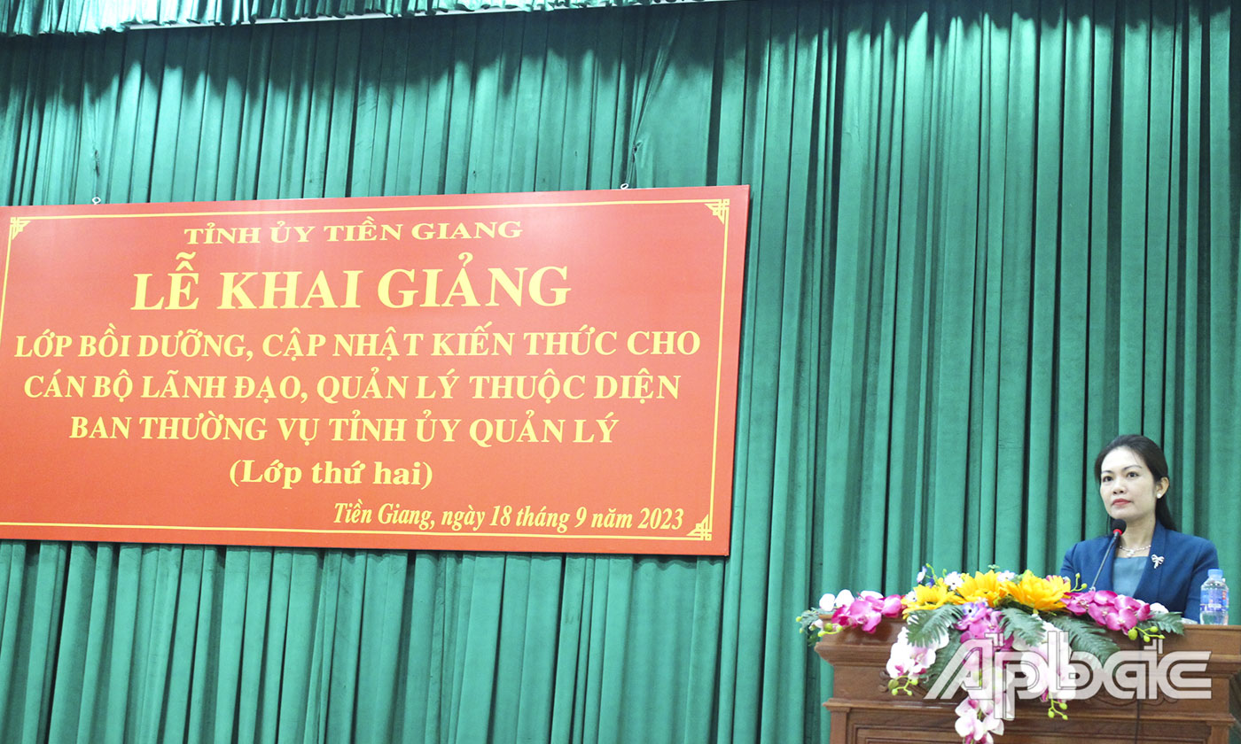  Phó Trưởng Ban Tuyên giáo Tỉnh ủy Nguyễn Thị Uyên Trang