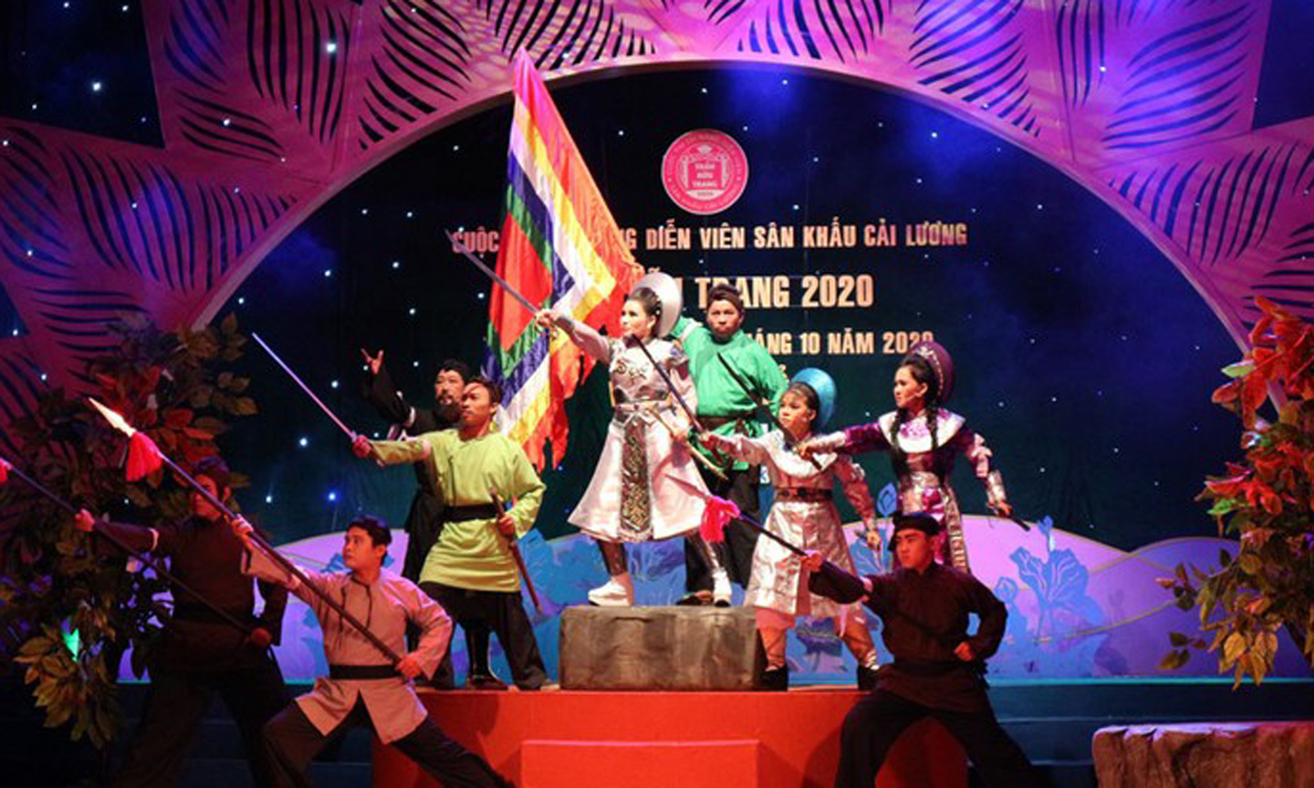 The contest aims to seek new ‘Cai Luong’ talents (Photo: baolongan.vn).