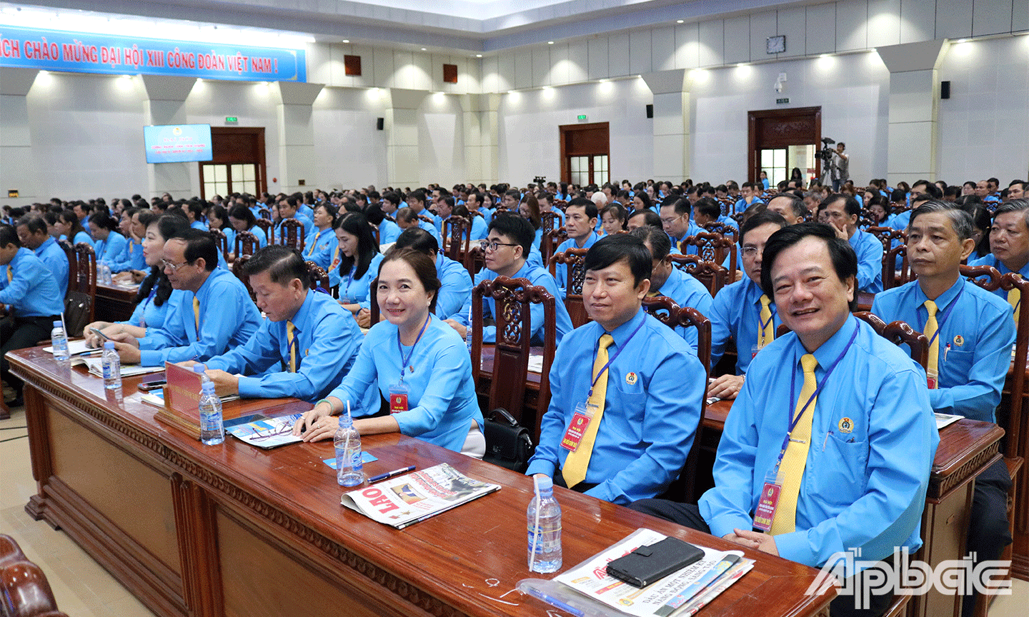 Đại biểu tham dự Đại hội