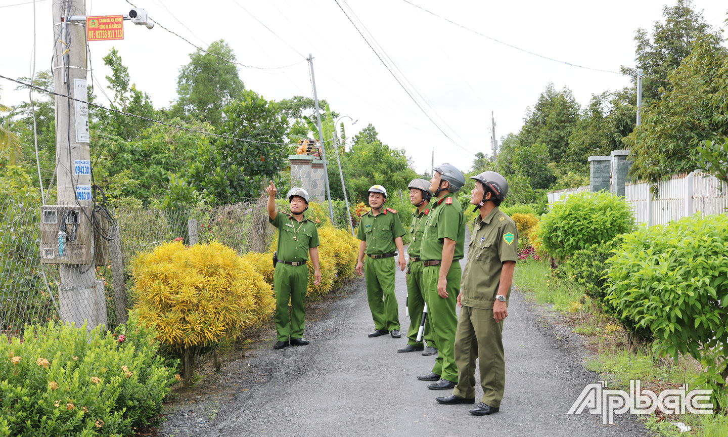 Mô hình Camera ở ấp thông minh ấp 1, xã Cẩm Sơn.