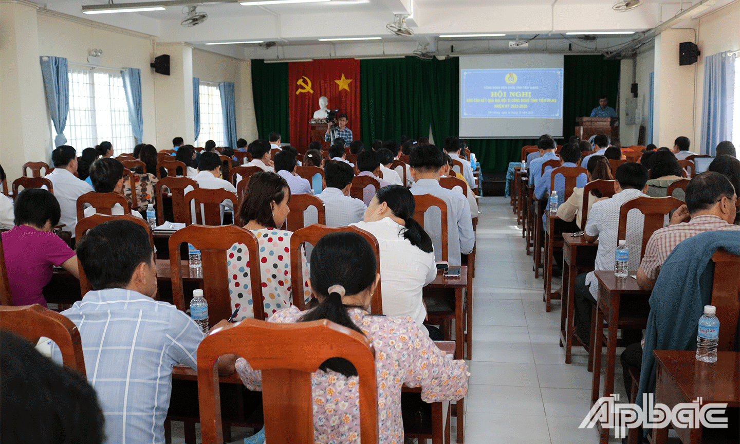 Quang cảnh lớp tập huấn