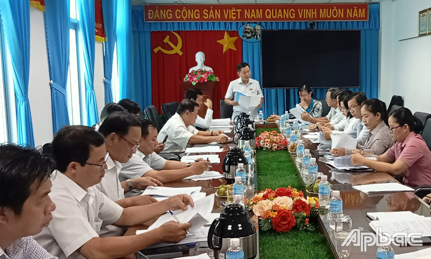 đồng chí Tạ Minh Tâm kết luận buổi làm việc