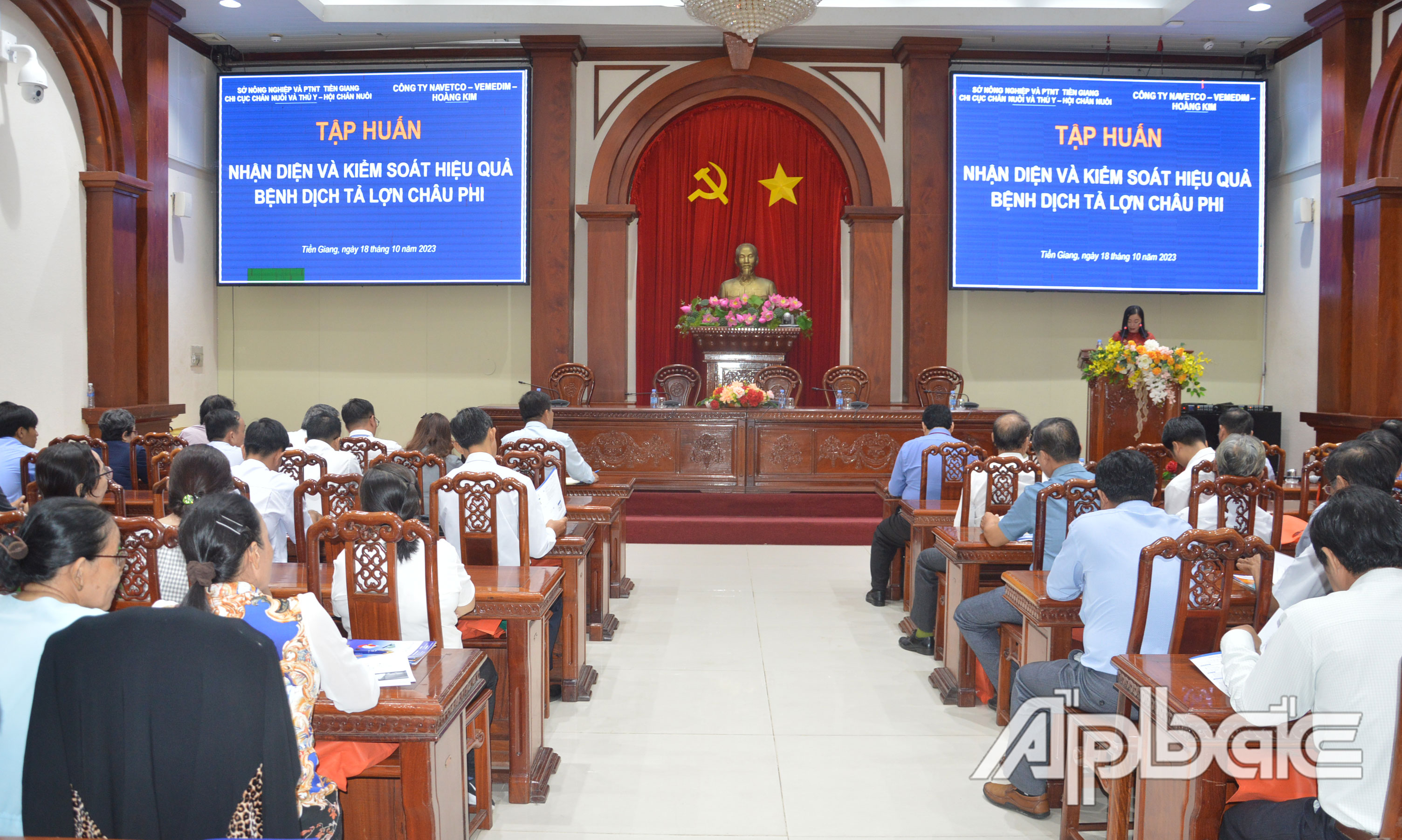 Quang cảnh lớp tập huấn.