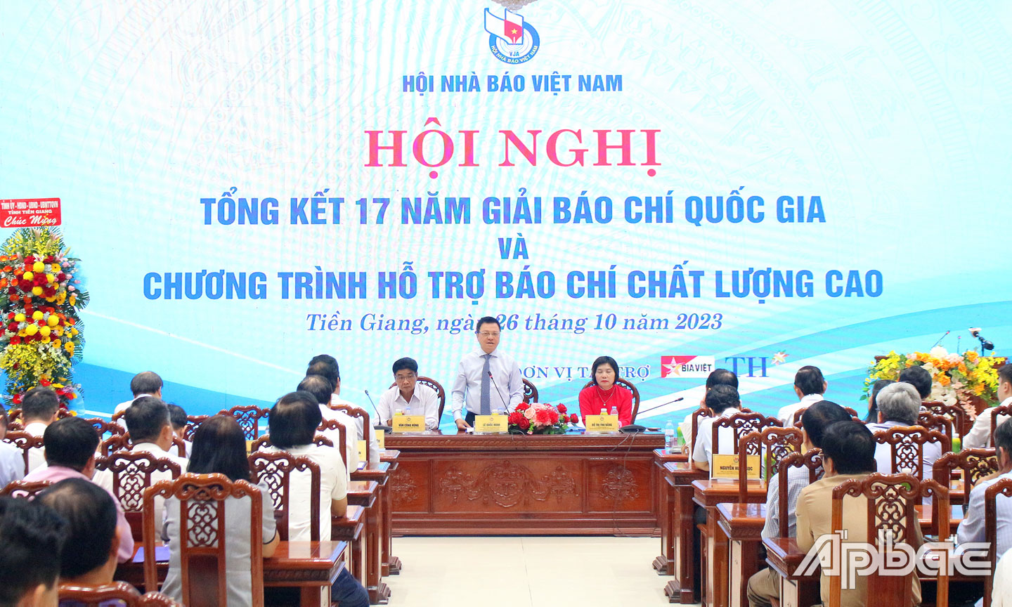 Quang cảnh hội nghị.