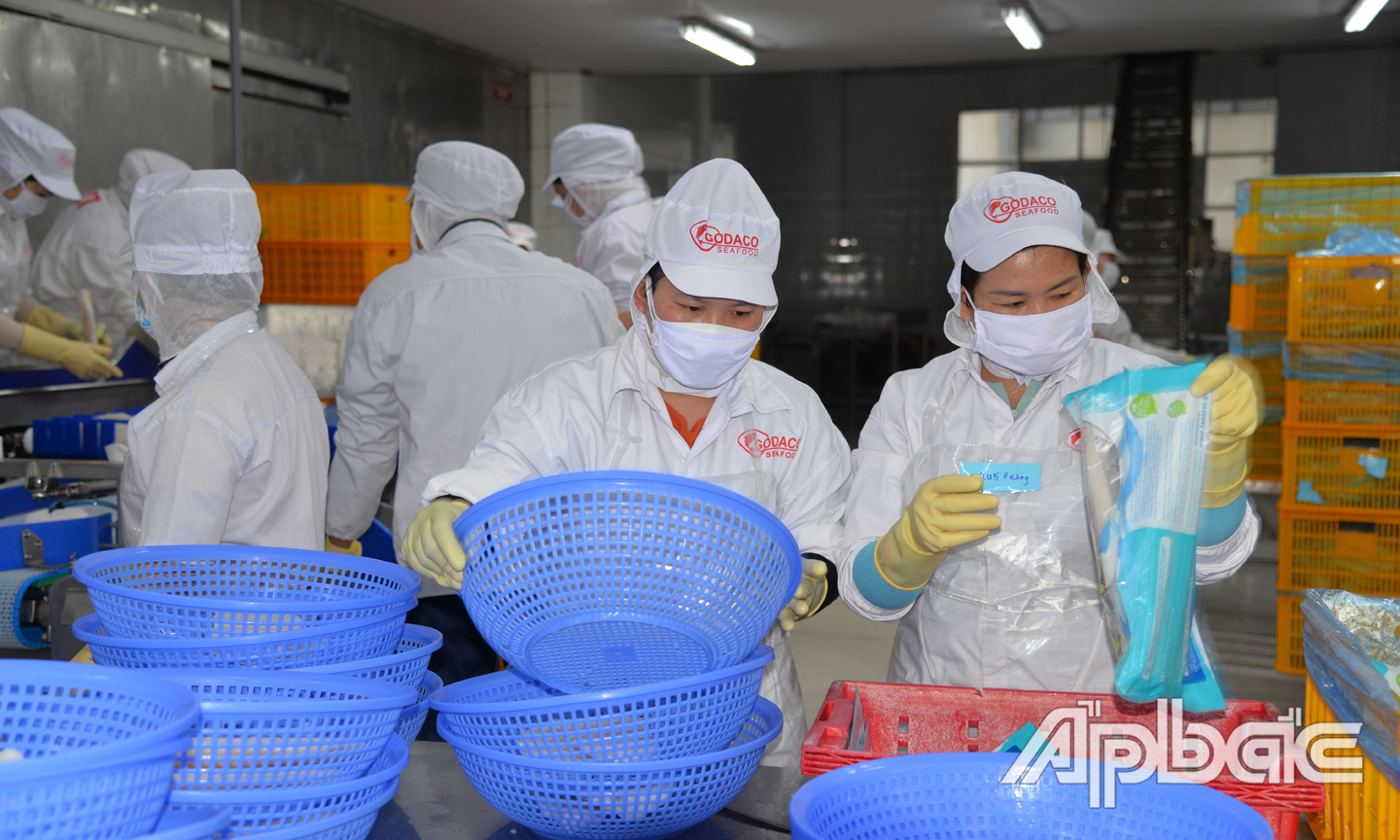 Thủy sản xuất khẩu góp phần đáng kể trong kim ngạch 